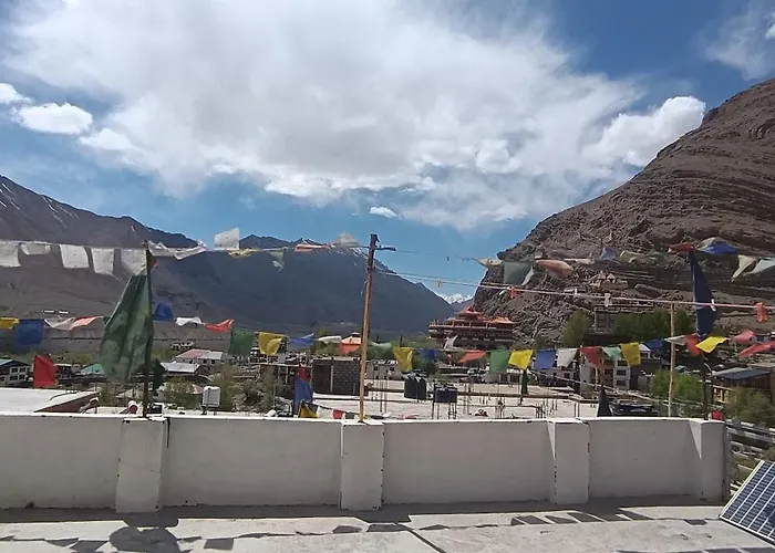 Tenzin House Homestay